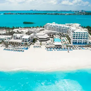 Resort Wyndham Alltra, Cancún