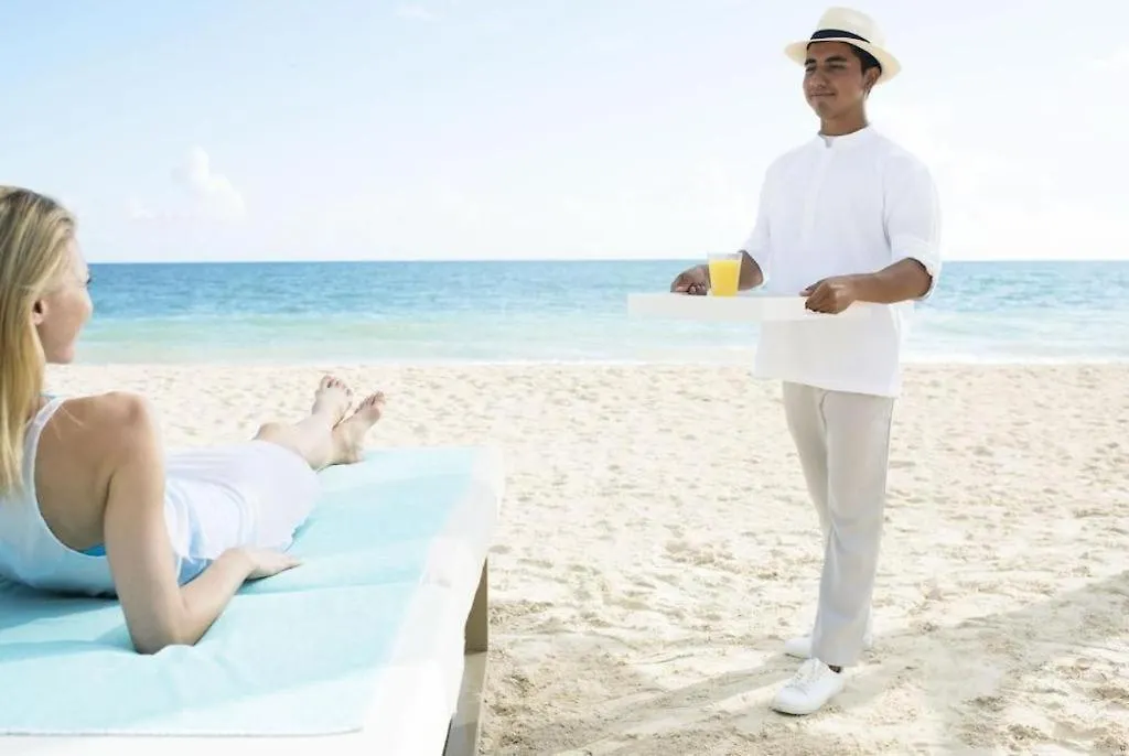 Finest Playa Mujeres Hotel Cancun